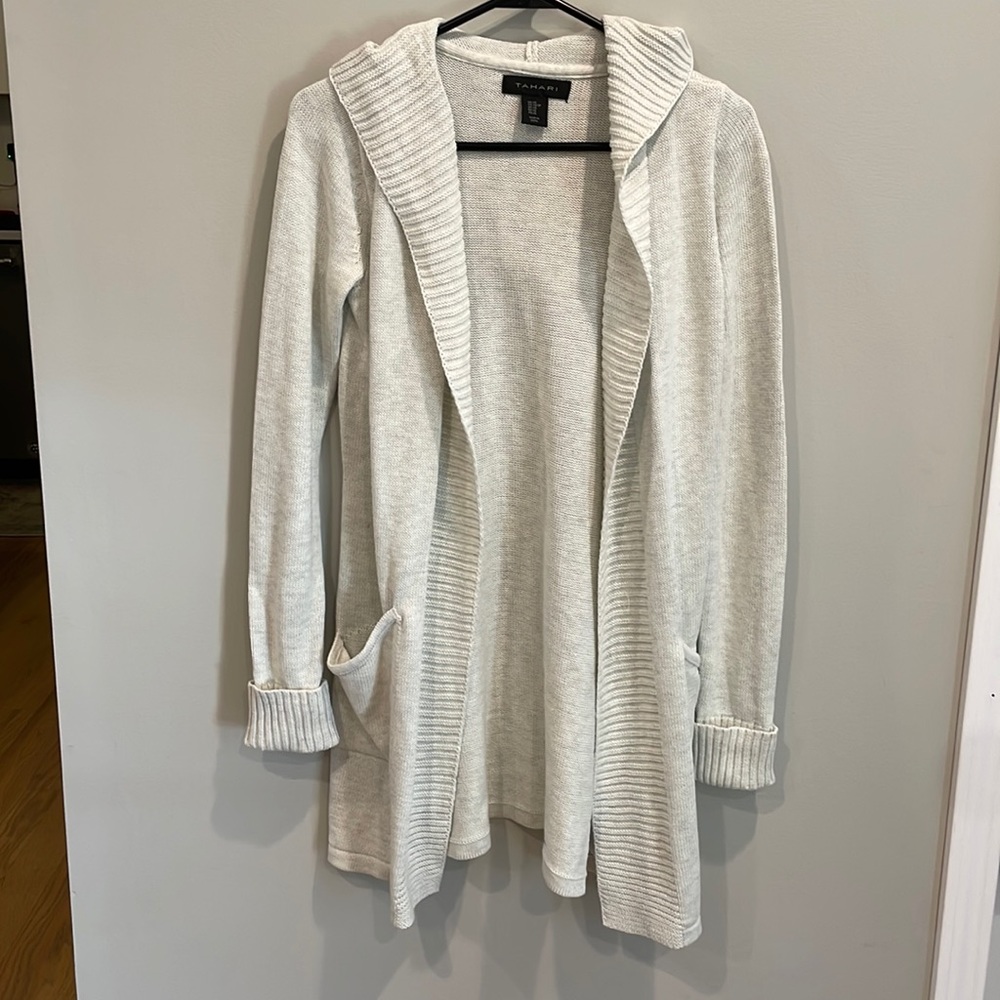 NWT Tahari cream long hooded cardigan size xsmall